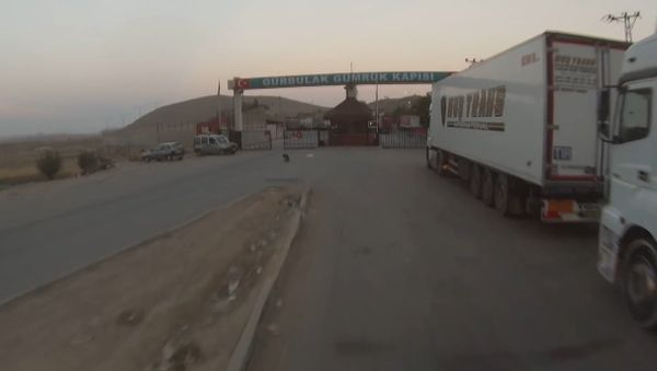 Gurbulak-Bazargan customs border poin Gurbulak-Bazargan customs border poin - Sputnik International