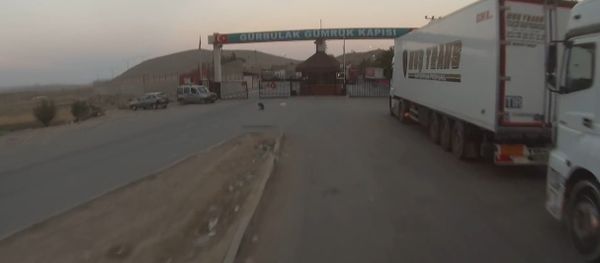 Gurbulak-Bazargan customs border poin - Sputnik International