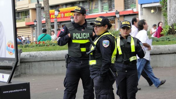 Police man - Police Women - Honduras Police man - Police Women - Honduras - Sputnik International