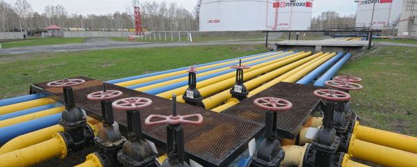 Chelyabinsk's Lukoil-Uralnefteproduct company Chelyabinsk's Lukoil-Uralnefteproduct company - Sputnik International