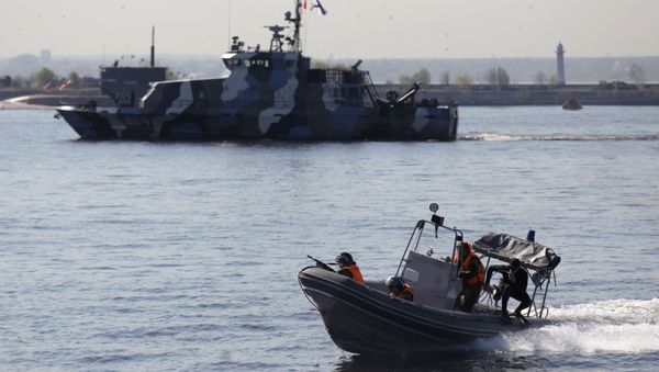 Rehearsing naval parade in Kronstadt. File photo - Sputnik International