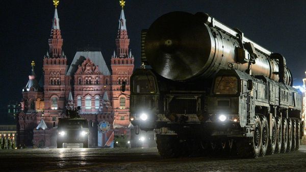 A Yars ground mobile missile system at the rehearsal of the military parade dedicated to the 71 th anniversary of Victory in the Great Patriotic War, in Red Square in Moscow - Sputnik International