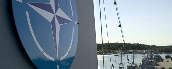 In this file photo dated Aug. 29, 2014, NATO naval mine countermeasure vessels berth in Turku, Finland, during the international Northern Coasts 2014 (NOCO14) military exercise - Sputnik International