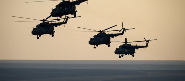 Russian Defense Minister Shoigu arrives at Donguz base for Tsentr-2015 drill Russian Defense Minister Shoigu arrives at Donguz base for Tsentr-2015 drill - Sputnik International