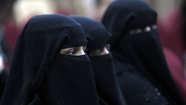 Women in niqabs Women in niqabs - Sputnik International