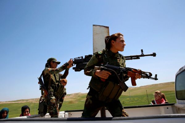 Meet the Brave Yazidi Amazons Who are Sending Daesh to Hell - Sputnik International