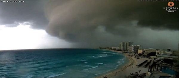 Shelf cloud over Cancun, Mexico Shelf cloud over Cancun, Mexico - Sputnik International