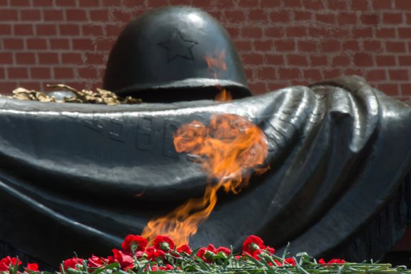 Tomb of the Unknown Soldier near Kremlin Wall Tomb of the Unknown Soldier near Kremlin Wall - Sputnik International