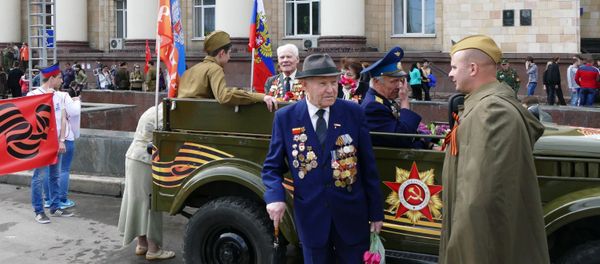 Anniversary of the 71st Anniversary of Victory being celebrated in Donetsk, eastern Ukraine Anniversary of the 71st Anniversary of Victory being celebrated in Donetsk, eastern Ukraine - Sputnik International