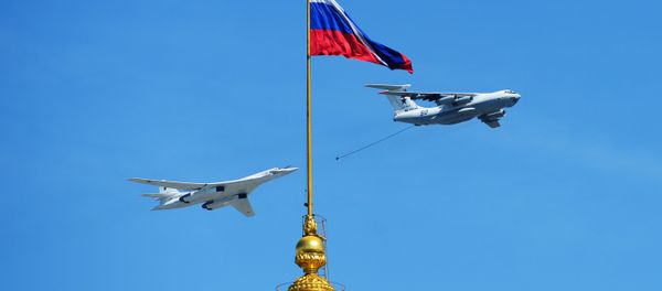 The Tu-160 bomber is seen flying during the Victory Day Parade in Moscow on May 9, 2016 The Tu-160 bomber is seen flying during the Victory Day Parade in Moscow on May 9, 2016 - Sputnik International