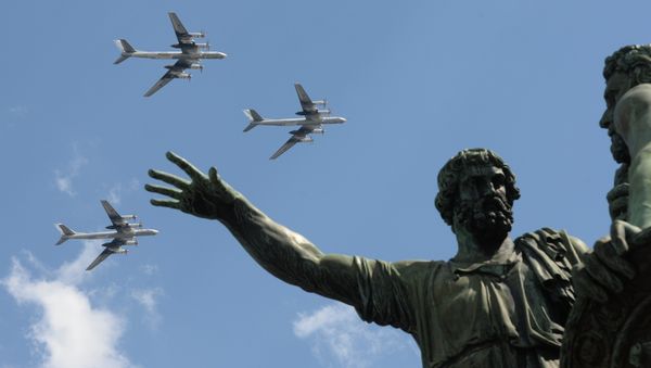 The Tu-95 bombers seen flying over Moscow's Red Square during the rehearsal of the May 9 Victory Day Parade The Tu-95 bombers seen flying over Moscow's Red Square during the rehearsal of the May 9 Victory Day Parade - Sputnik International