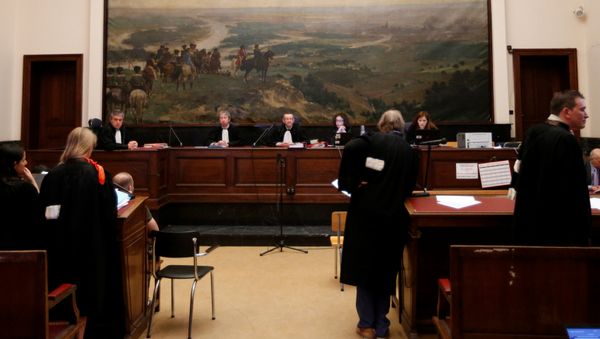 Belgian judge Pierre Hendrickx (C) presides the trial of suspects in foiled Islamist attack plot in the town of Verviers last year, at the Brussels Palace of Justice, Belgium, May 9, 2016 Belgian judge Pierre Hendrickx (C) presides the trial of suspects in foiled Islamist attack plot in the town of Verviers last year, at the Brussels Palace of Justice, Belgium, May 9, 2016 - Sputnik International