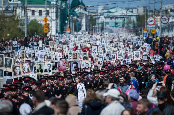 Participants of the Immortal Regiment march held in Moscow to mark the 71st anniversary of Victory in the 1941-1945 Great Patriotic War - Sputnik International