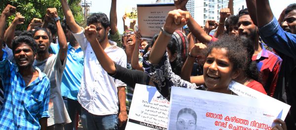 Indian protestors shout slogans during a demonstration against the rape and murder of a woman in Kochi on May 3, 2016 Indian protestors shout slogans during a demonstration against the rape and murder of a woman in Kochi on May 3, 2016 - Sputnik International