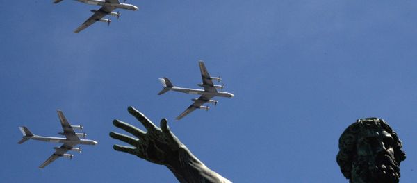 The Tu-95MS bombers are seen flying during the rehearsal of the May 9 Victory Day Parade in Moscow The Tu-95MS bombers are seen flying during the rehearsal of the May 9 Victory Day Parade in Moscow - Sputnik International