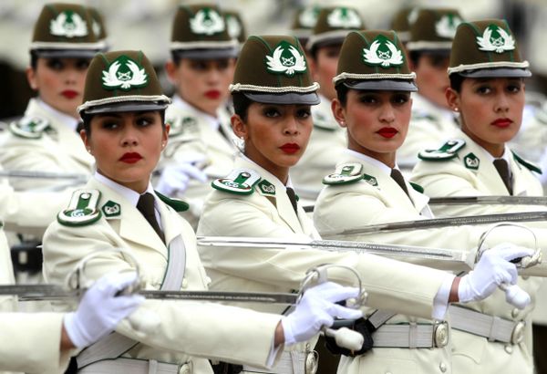 War Couture: Female Military Style Around the World War Couture: Female Military Style Around the World - Sputnik International