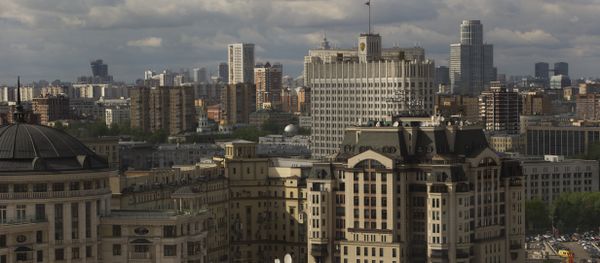 A picture taken in Moscow on May 5, 2016 shows the House of the Government of the Russian Federation, also known as the Russian White House. A picture taken in Moscow on May 5, 2016 shows the House of the Government of the Russian Federation, also known as the Russian White House. - Sputnik International