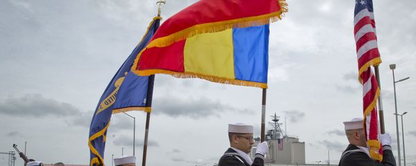 US Navy flag bearers, backdropped by the radar building of a missile defense base, walk in Deveselu, during an opening ceremony attended by U.S., NATO and Romanian officials at a base, originally established by the Soviet Union, in Deveselu, Southern Romania, Thursday, May 12, 2016. US Navy flag bearers, backdropped by the radar building of a missile defense base, walk in Deveselu, during an opening ceremony attended by U.S., NATO and Romanian officials at a base, originally established by the Soviet Union, in Deveselu, Southern Romania, Thursday, May 12, 2016. - Sputnik International