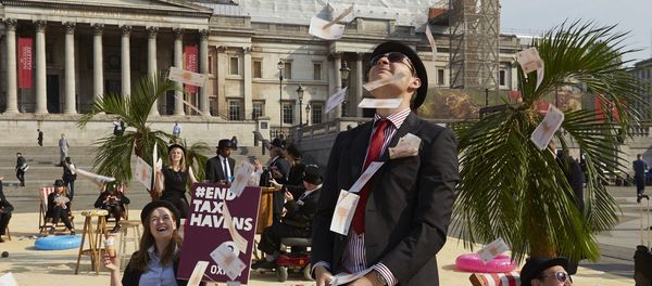 London's Trafalgar Square transformed into an interactive, tropical tax haven by Oxfam, Action Aid and Christian Aid. London's Trafalgar Square transformed into an interactive, tropical tax haven by Oxfam, Action Aid and Christian Aid. - Sputnik International
