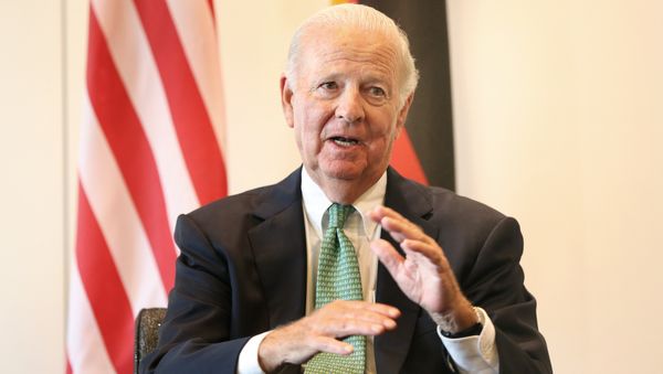 Former secretary of state James Baker - Sputnik International