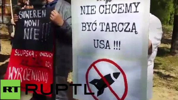Poland: Protesters rally against construction of US missile defence complex - Sputnik International