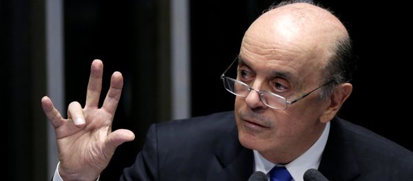 Senator Jose Serra speaks during a voting session on the impeachment of President Dilma Rousseff in Brasilia, Brazil - Sputnik International