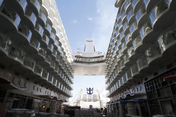 A view of the Harmony of the Seas, Thursday Feb. 18, 2016 at the Shipyard in Saint-Nazaire - Sputnik International