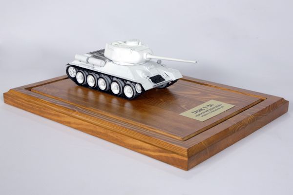 Model of the T-34/85 tank  - Sputnik International