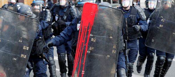 French police during a demonstration against the French labour law proposal in Paris, France, as part of a nationwide labor reform protests and strikes, April 28, 2016. French police during a demonstration against the French labour law proposal in Paris, France, as part of a nationwide labor reform protests and strikes, April 28, 2016. - Sputnik International