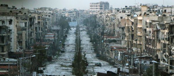 A general view shows a damaged street with sandbags used as barriers in Aleppo's Saif al-Dawla district (File) A general view shows a damaged street with sandbags used as barriers in Aleppo's Saif al-Dawla district (File) - Sputnik International