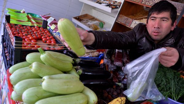 Russia is not planning to introduce a full ban on the import of agricultural products from Turkey - Sputnik International