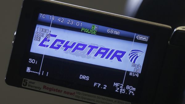 The company logo is displayed on a video camera screen at the Egyptair desk at Charles de Gaulle airport, after an Egyptair flight disappeared from radar during its flight from Paris to Cairo, in Paris, France, May 19, 2016 - Sputnik International