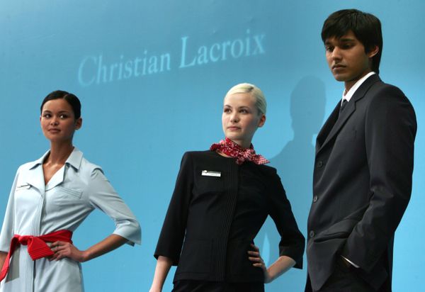 Heavenly Beauty: Stylish Attires of Flight Attendants Worldwide - Sputnik International