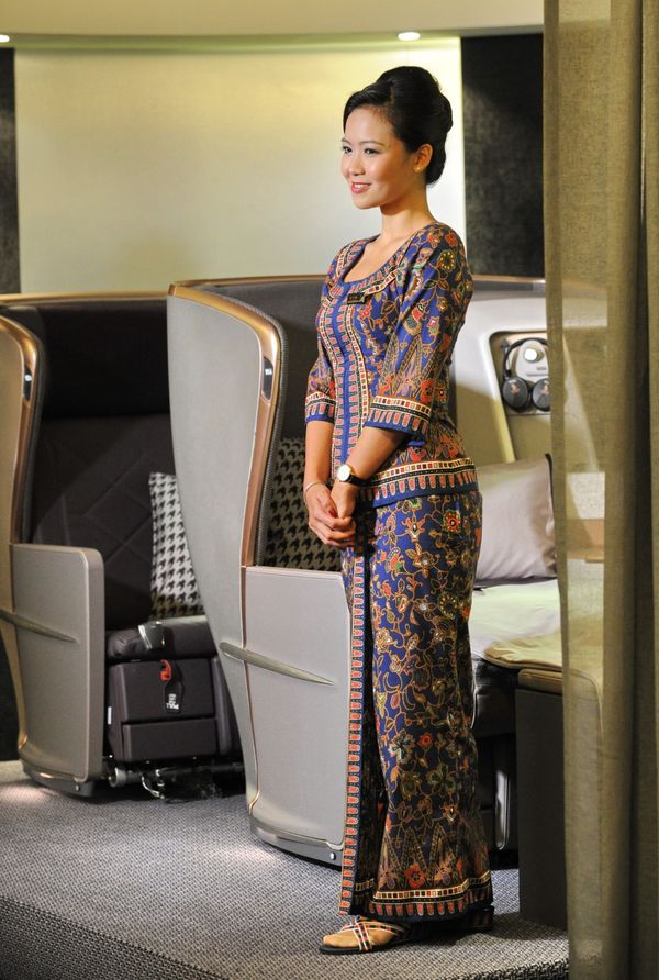 Heavenly Beauty: Stylish Attires of Flight Attendants Worldwide - Sputnik International