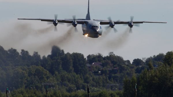 Antonov-12 aircraft - Sputnik International