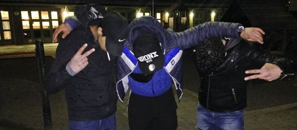 Unaccompanied immigrant minors pose during an interview with the Associated Press in Stockholm - Sputnik International