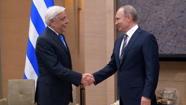 Russian President Vladimir Putin meets with Greek counterpart Prokopis Pavlopoulos. file photo - Sputnik International