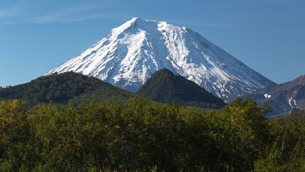 The Koryaksky volcano in the Volcanoes of Kamchatka nature park, the Nalychevo nature park cluster. The Koryaksky volcano in the Volcanoes of Kamchatka nature park, the Nalychevo nature park cluster. - Sputnik International