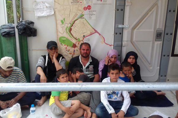 On 17th May, 28 Syrian & Palestinian refugees (adults) went on hunger strike in Chios, Greece. They demand asylum information and interviews for their applications. - Sputnik International