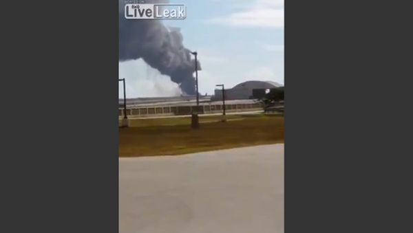 US B-52 Bomber Crashes at Guam Air Force Base - Sputnik International