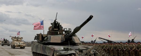 U.S servicemen drive their armored vehicles at the opening ceremony of U.S, British and Georgian troops joint military exercises at the Vaziani military base outside Tbilisi, Georgia, Wednesday, May 11, 2016. U.S servicemen drive their armored vehicles at the opening ceremony of U.S, British and Georgian troops joint military exercises at the Vaziani military base outside Tbilisi, Georgia, Wednesday, May 11, 2016. - Sputnik International