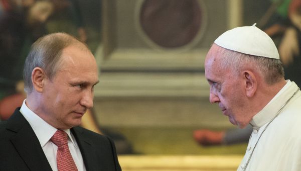 Russian President Vladimir Putin visits Italy Russian President Vladimir Putin visits Italy - Sputnik International