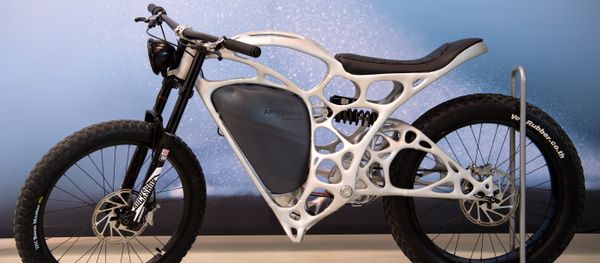 A Light Rider motorcycle printed in 3D technique by APWorks, a subsidiary of the Airbus Group, is presented on May 20, 2016 in Ottobrunn near Munich, southern Germany A Light Rider motorcycle printed in 3D technique by APWorks, a subsidiary of the Airbus Group, is presented on May 20, 2016 in Ottobrunn near Munich, southern Germany - Sputnik International