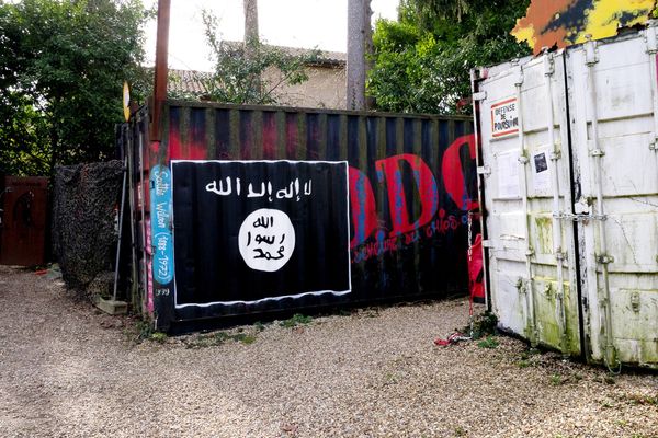 A Daesh flag A Daesh flag - Sputnik International