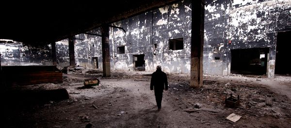 Ivanko Jankovic, a former employee, visits the site of the devastated Viskoza factory, once a proud symbol of Serbian industry, on March 5, 2014, in Loznica, western Serbia Ivanko Jankovic, a former employee, visits the site of the devastated Viskoza factory, once a proud symbol of Serbian industry, on March 5, 2014, in Loznica, western Serbia - Sputnik International
