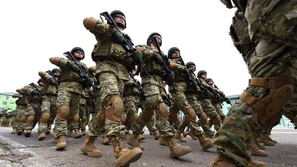 Georgian soldiers march during a farewell ceremony at the Vaziani military base outside Tbilisi, on March 24, 2016 - Sputnik International