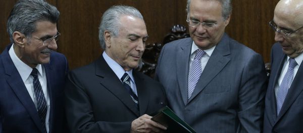 Michel Temer joined by allies Renan Calherios, Romero Juca, and Henrique Meirelles Michel Temer joined by allies Renan Calherios, Romero Juca, and Henrique Meirelles - Sputnik International
