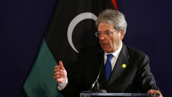 Italian Foreign Minister Paolo Gentiloni addresses a press conference on May 16, 2016 in Vienna, Austria Italian Foreign Minister Paolo Gentiloni addresses a press conference on May 16, 2016 in Vienna, Austria - Sputnik International