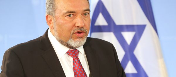 Avigdor Lieberman speaks during a press conference after meeting with his German counterpart on June 30, 2014 in Berlin. - Sputnik International