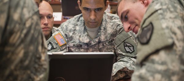 US Army National Guard Trains at Cyber City US Army National Guard Trains at Cyber City - Sputnik International